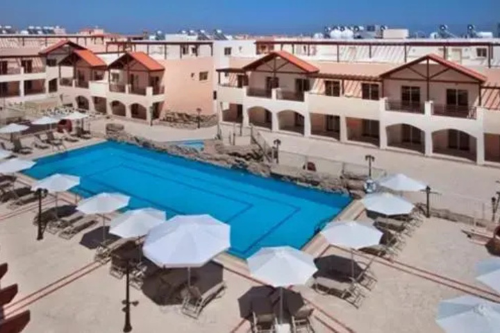 Pool 6 of 11