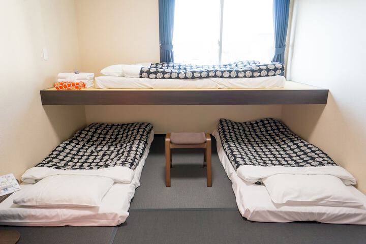 Room 16 of 81