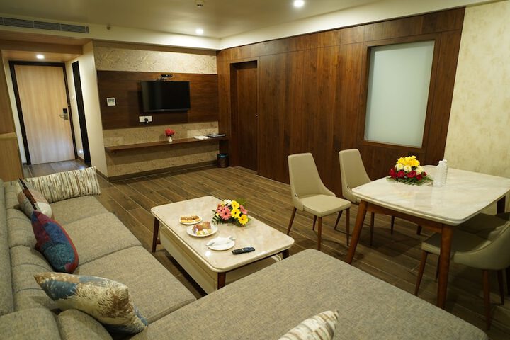 Room 26 of 49