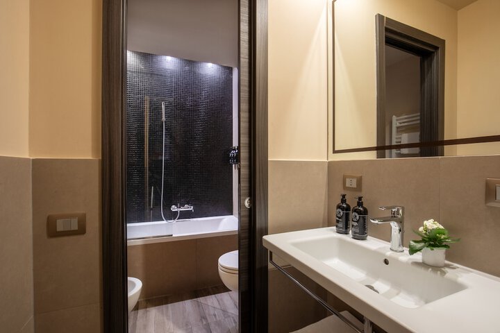 Room 40 of 62