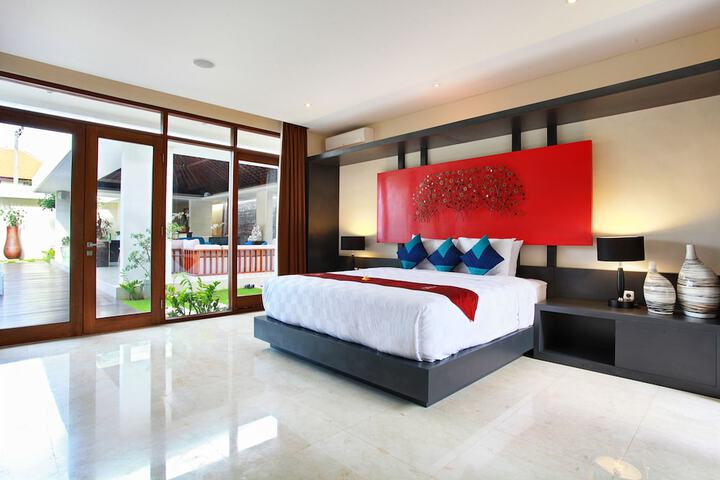 Room 8 of 45
