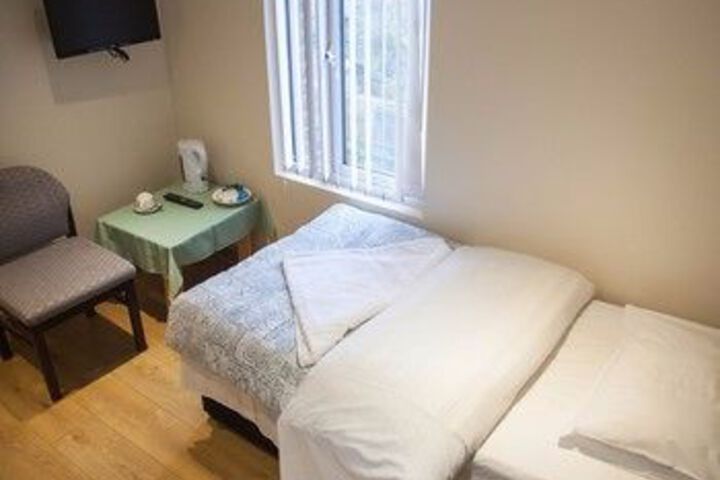 Room 16 of 70