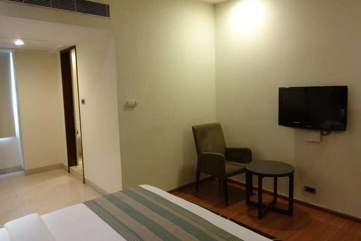 Room 11 of 56