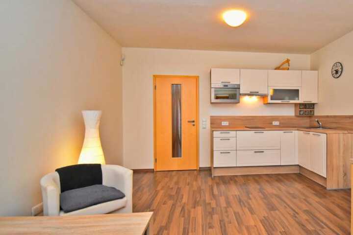 Room 52 of 194