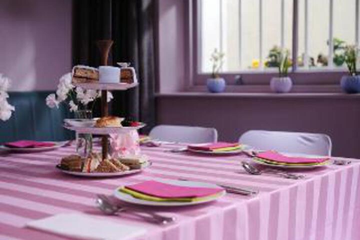 Dining 10 of 22