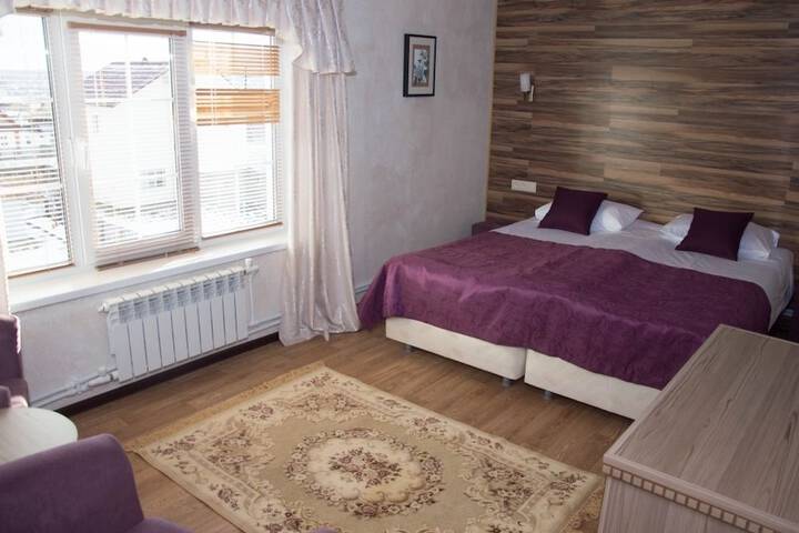 Room 15 of 52