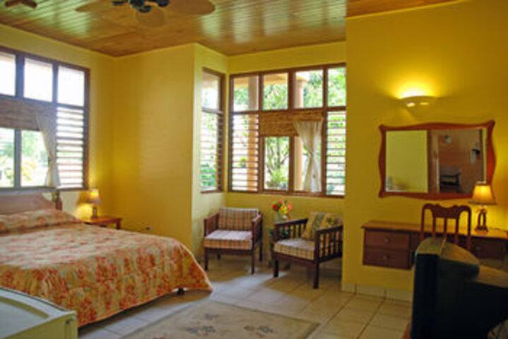 Room 26 of 100