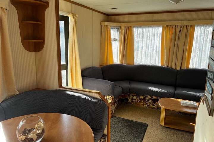 Room 8 of 23