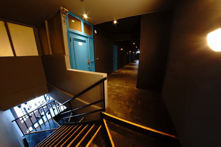Ballroom/Hall 25 of 27