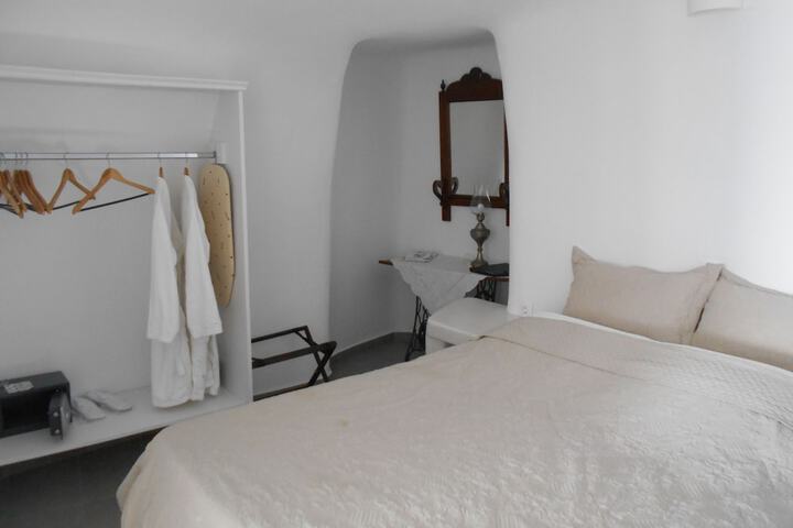 Room 13 of 70
