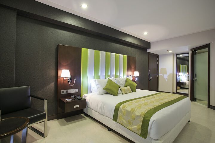 Room 12 of 57
