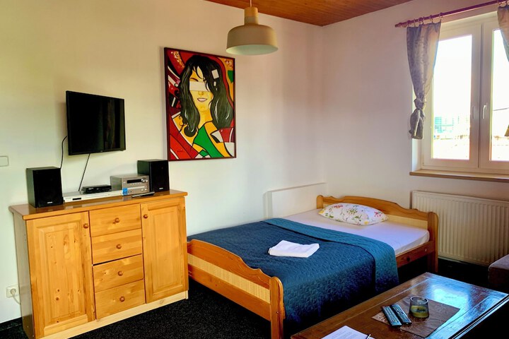 Room 3 of 31