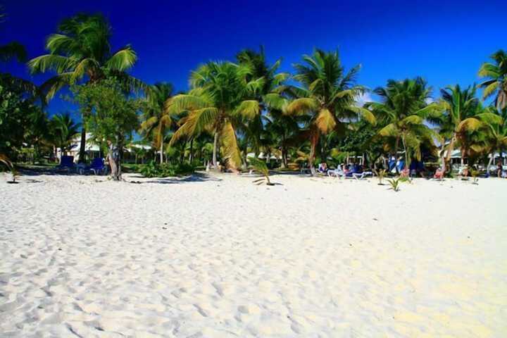 Beach 28 of 35