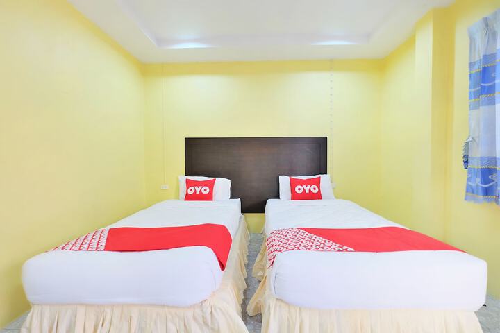 Room 13 of 31