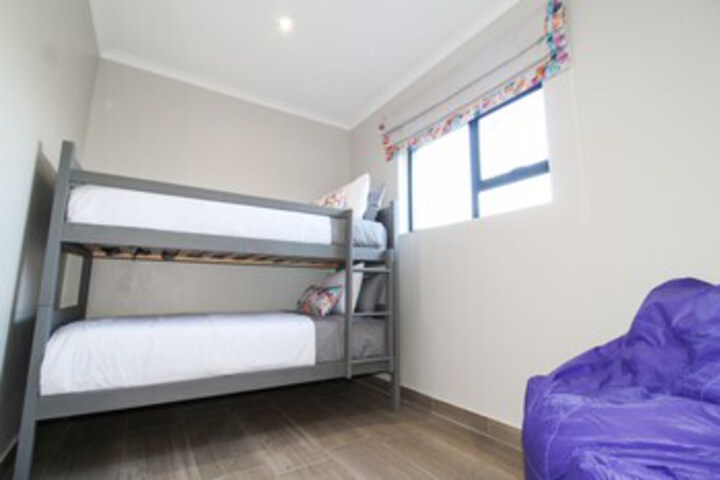 Room 46 of 57