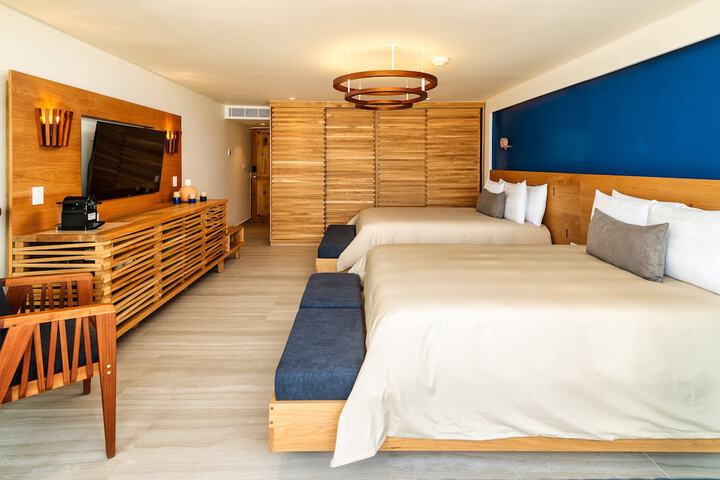 Room 50 of 192