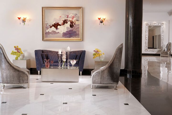 Lobby Photos