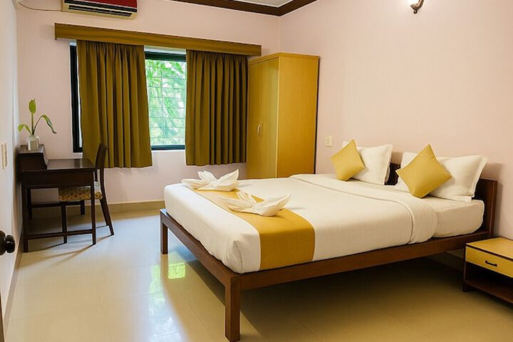 Room 8 of 40