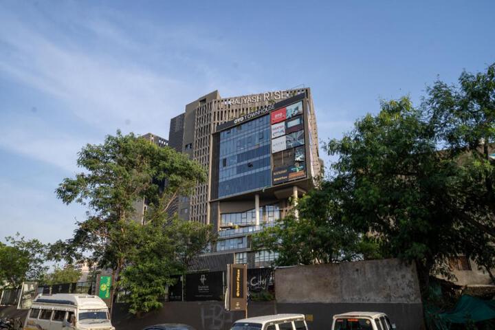 Hotel Sunflare