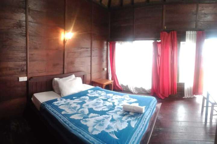 Room 18 of 54