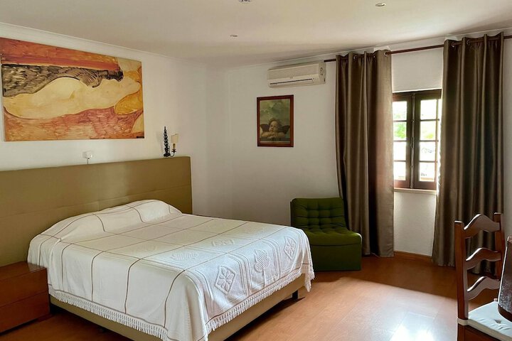 Room 12 of 47
