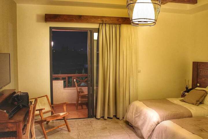 Room 9 of 55