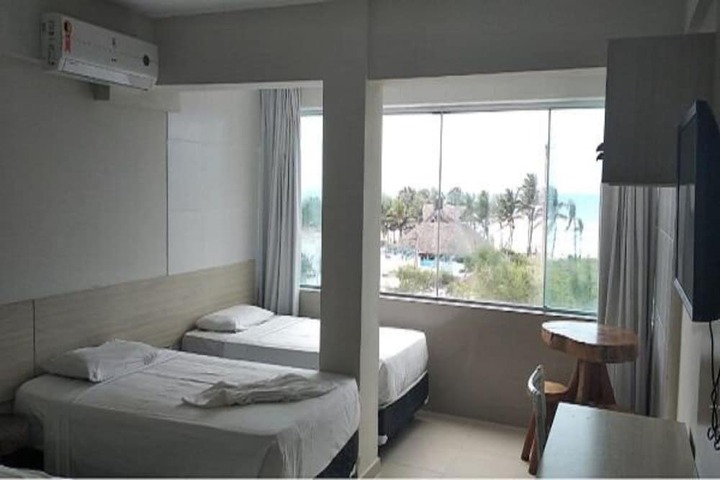 Room 32 of 72