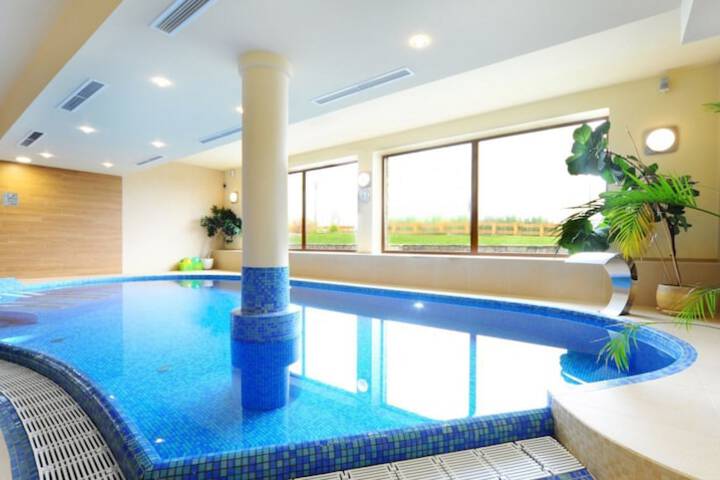 Pool 24 of 67