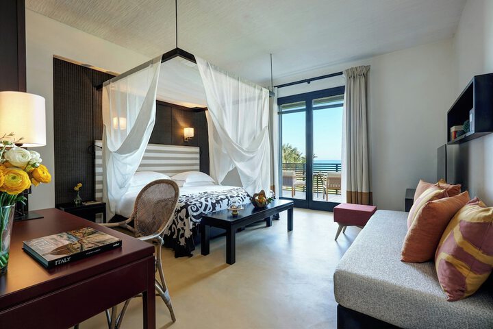 Room 45 of 161