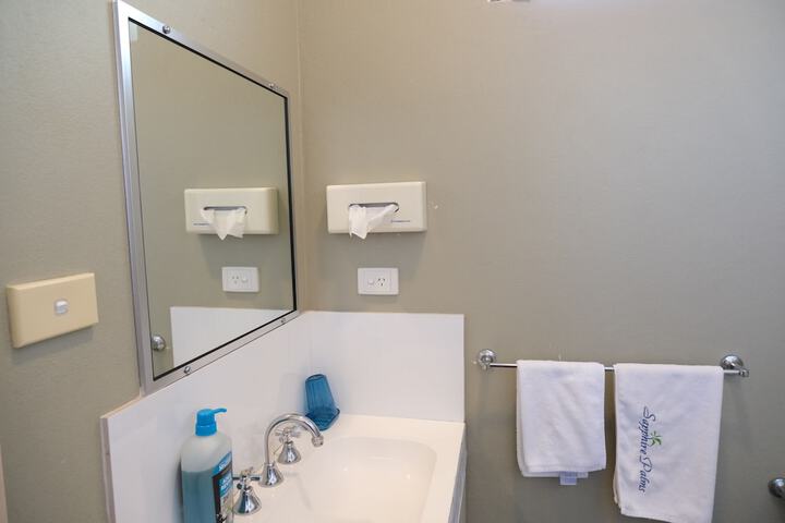 Room 92 of 169