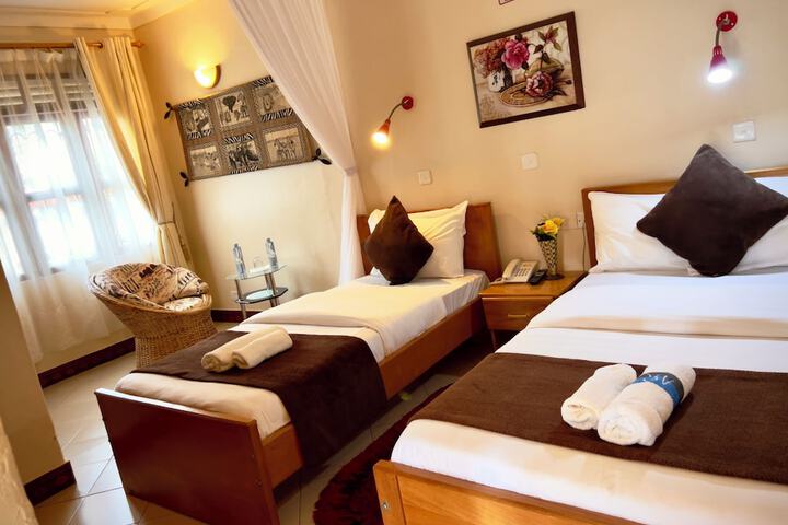Room 4 of 29