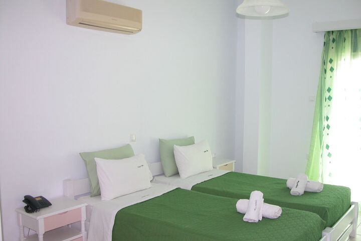 Room 6 of 55