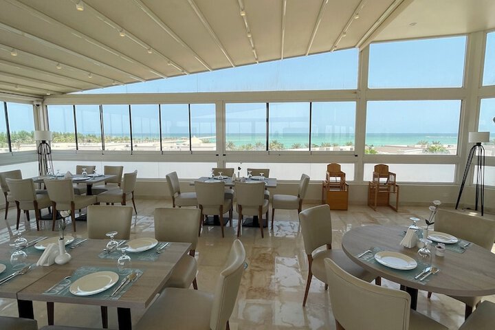 Dining 142 of 182