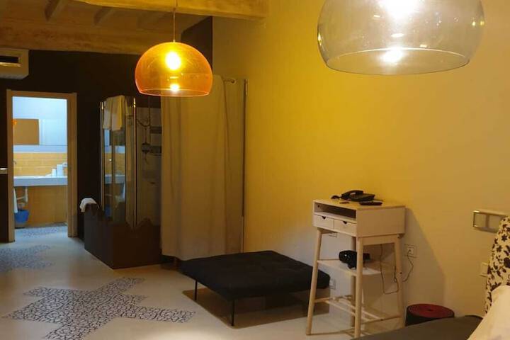 Room 22 of 72