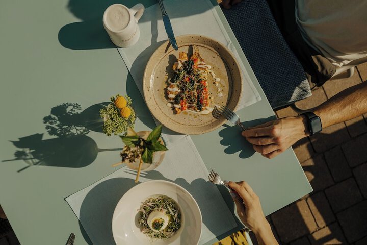 Dining 102 of 130
