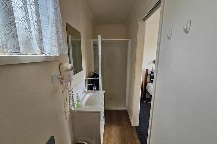 Room 40 of 91