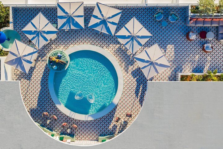 Rooftop pool
