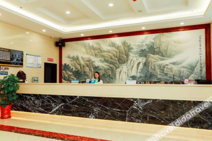 Hotel Interior 20 of 23