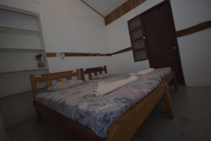 Room 35 of 47