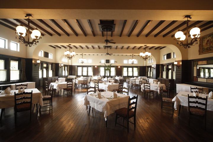 Dining Photos