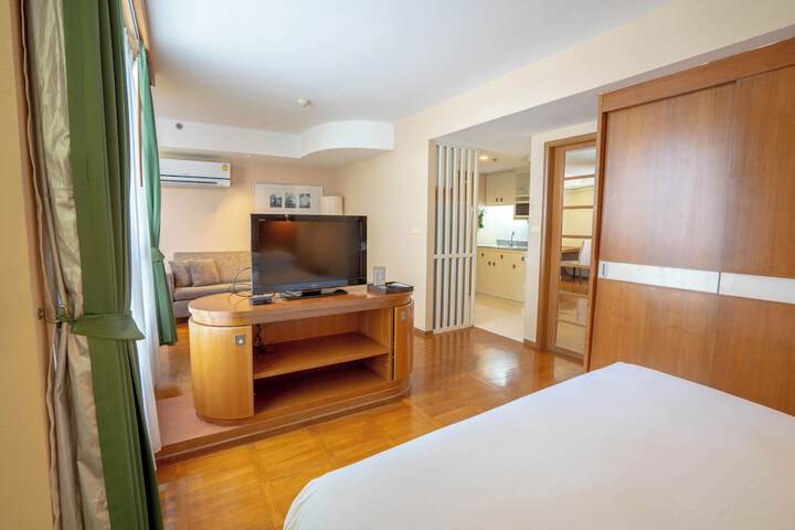 Room 15 of 62