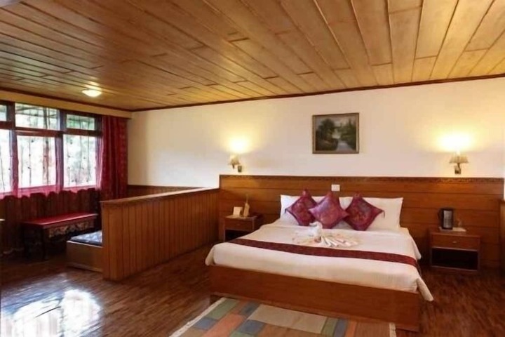 Room 7 of 27
