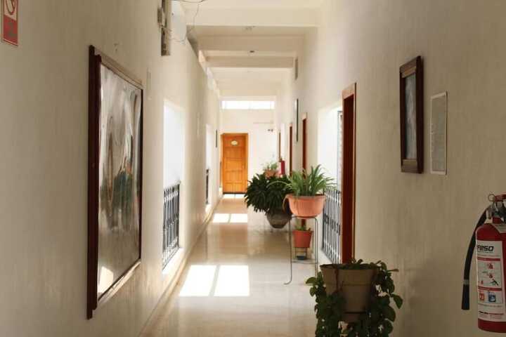 Ballroom/Hall 36 of 44