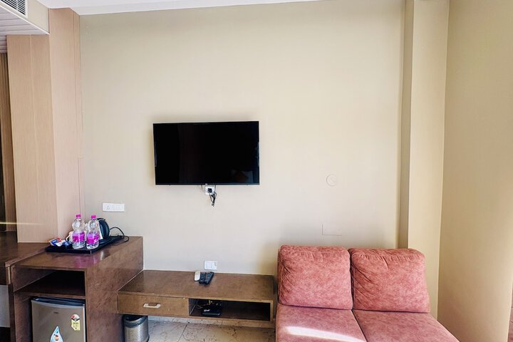 Room 21 of 57