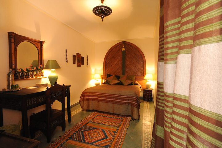 Room 6 of 52