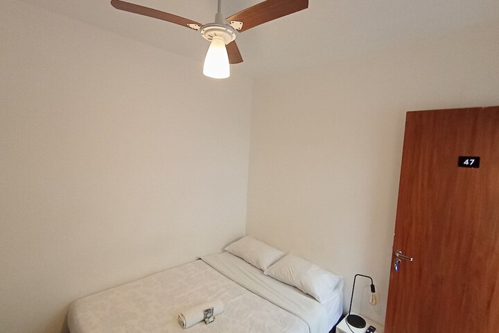 Room 45 of 118