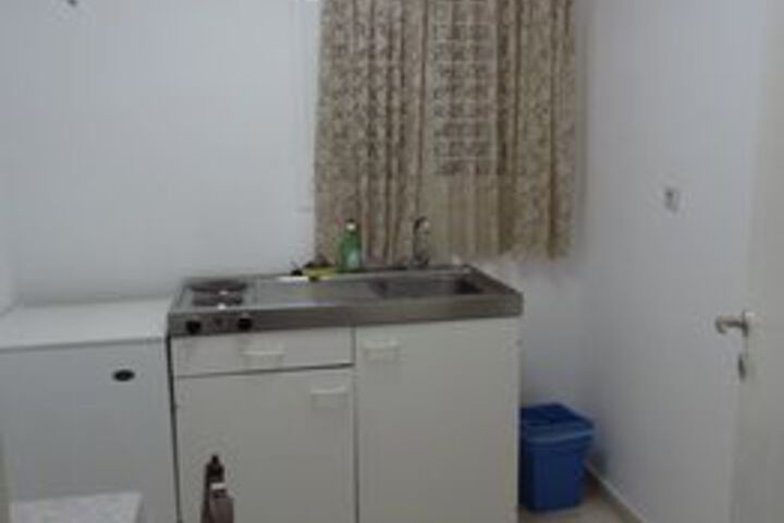 Room 62 of 81