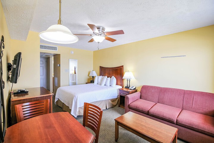 Room 12 of 53