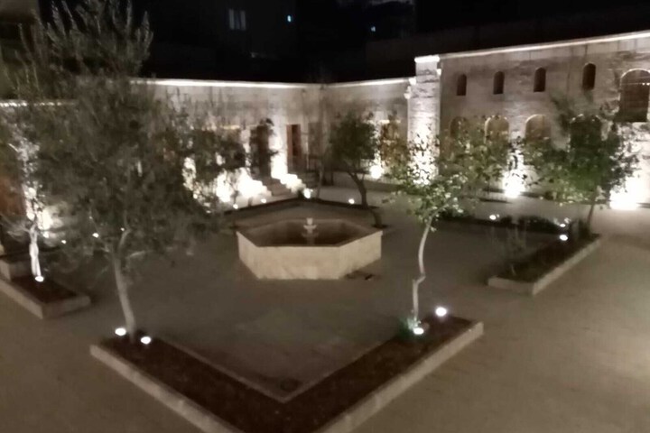 Hotel Exterior 16 of 16