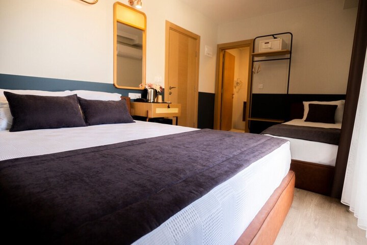 Room 21 of 58